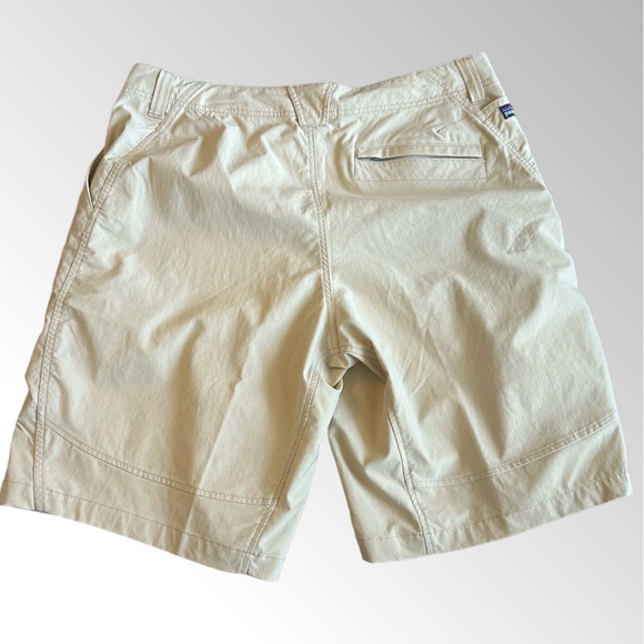 Patagonia Shorts Men’s Size 36 Tan Nylon Interlodge Hiking Flat Front Shorts - Picture 3 of 10